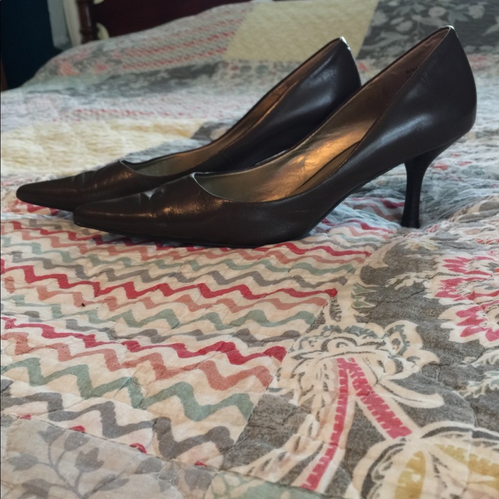 Nine West low heel size 9